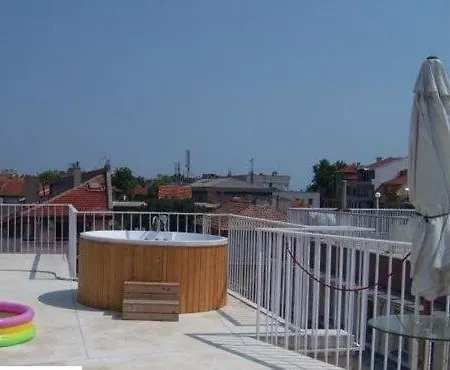 Ines Hotell Pomorie